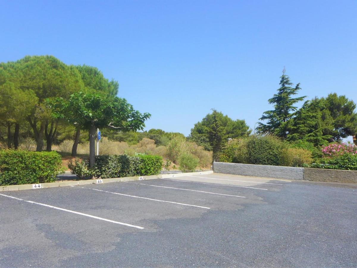 Apartment Les Romarines-5 By Interhome Gruissan Bagian luar foto